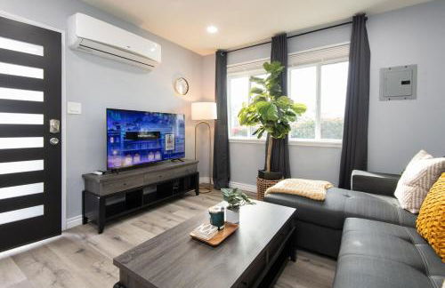 Spacious 3 Bedroom 2 Bathroom Apartment with Free Onsite Parking - Foto 13