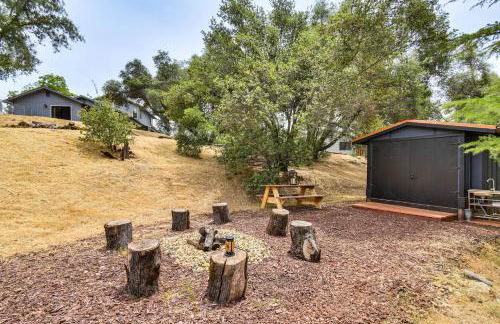 Yosemite Wellbeing Retreat on 5 Acres with Mtn Views - Photo 25