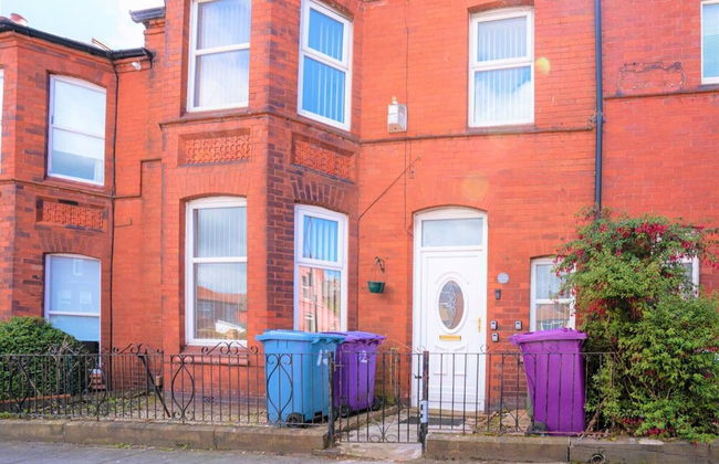 Charming 4-bed, Pet Friendly House in Liverpool - Foto 35