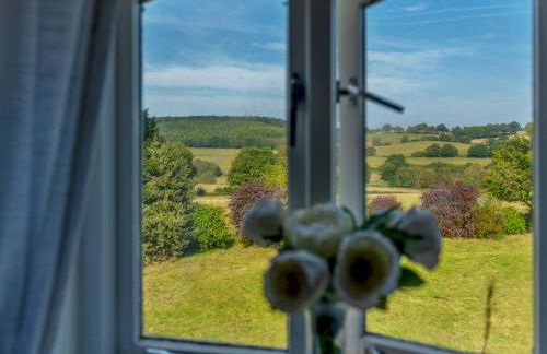 Charming 17th Cent Secluded Country Cottage Garden - Pass the Keys - Photo 43