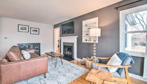 Pet-Friendly Uptown Normal Home Steps to ISU - Foto 4