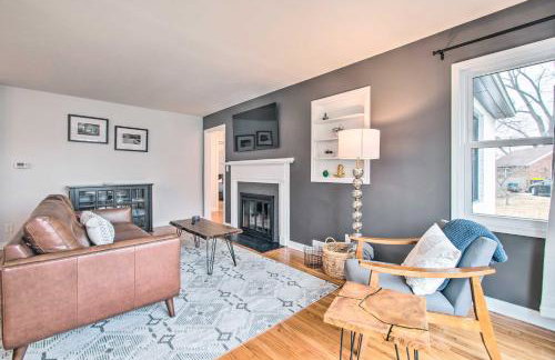 Pet-Friendly Uptown Normal Home Steps to ISU - Foto 4