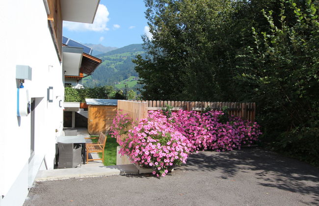 Bernadette - Foto 32