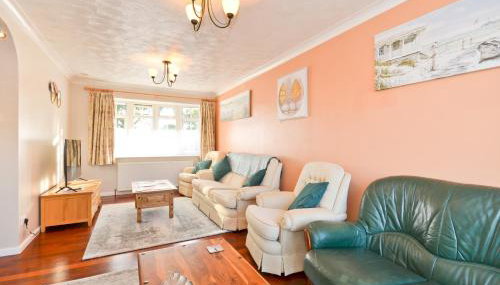 Dassia-Rural Bungalow, Dog Friendly with Hot Tub Near Gurnard - Foto 5