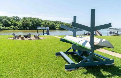 Pelican Estates Lake House at Cedar Creek Lake - Foto 5