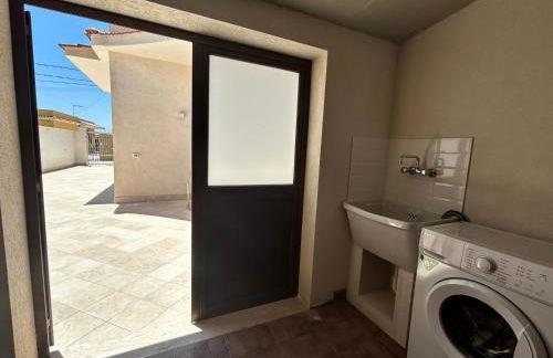 Villa Sole near the sandy beach, parking & wifi - Foto 35