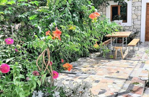 Apartments"Nika" with private pool - Foto 9