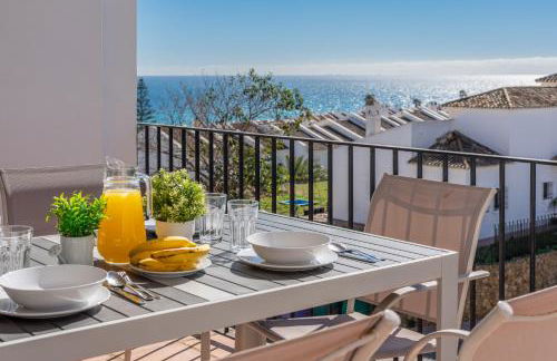 Apartamento con vistas al mar en Manilva Playa - Photo 3