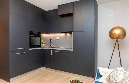 Perfect Downtown Apartment A217 - Photo 13