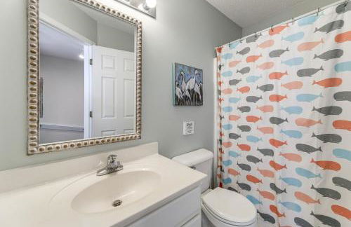 Well-Equipped Emerald Isle Townhome Pets Welcome! - Foto 14