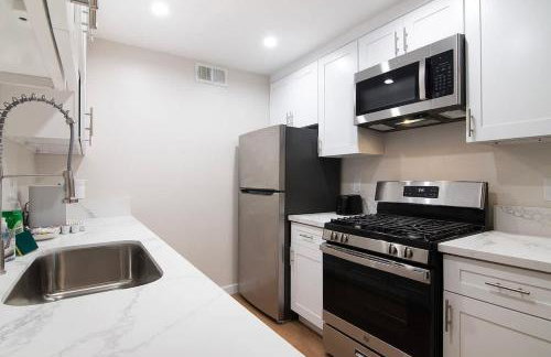 Stylish 1BR Near Universal Studios with Parking - Foto 16