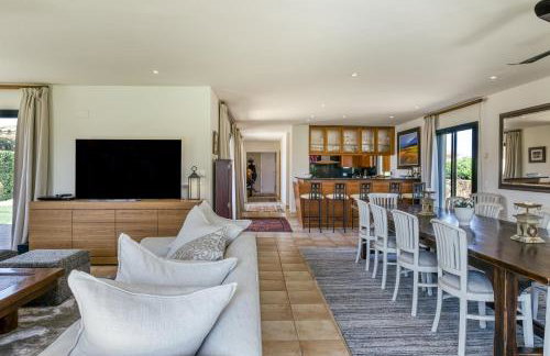 Luxury Golf Villa Torremirona - Foto 8