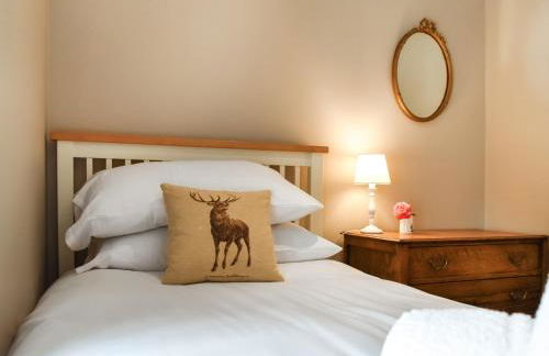 Aeron Villa - Photo 20