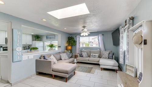 Peaceful Eureka Beach Cottage with 30-Foot Dock - Foto 3