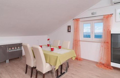 Five-Bedroom Holiday Home In Donji Humag - Photo 22