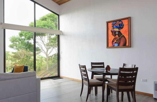 Nambi Monteverde - Foto 8