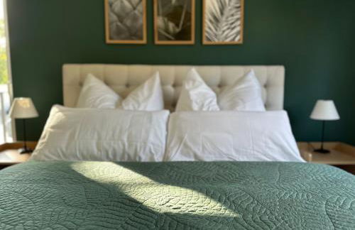 Ferienwohnung-Parkplatz-Balkon-Küche-SmartTV-Waschtrockner - Foto 2