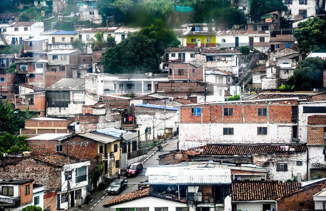 Visite dans la Comuna 20 - Photo 4