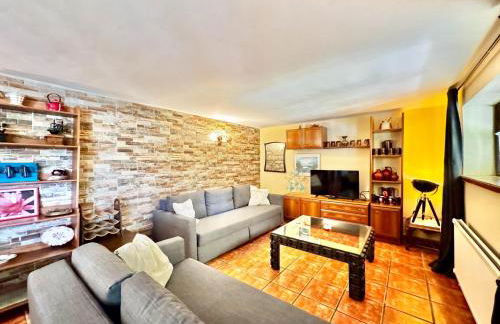 Farmhouse Apartment with Pool - Foto 6