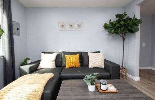 Lovely 3bedroom condo with free parking on premise - Foto 12