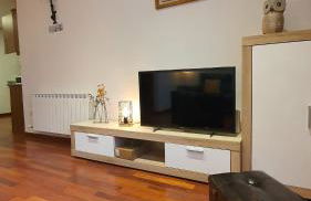 EL MUSSOL DE LA VILA Camprodon, balconets amb vistes a la plaça - Photo 6