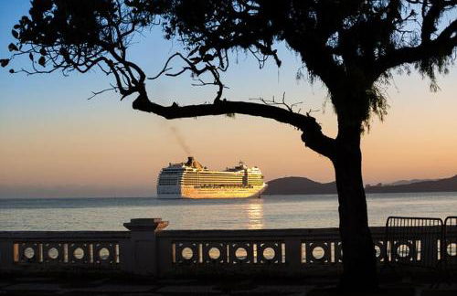 Apto moderno em frente a praia no Embare em Santos - Foto 21