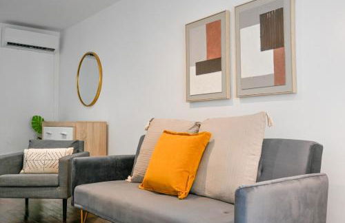 Apartment with Balcony on Calle Santa Engracia Temporal SEN1692 - Foto 35