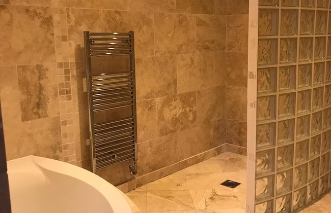 Ellison Hall - Foto 9