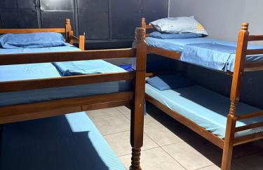 Residencial Casas 1 e 2 quartos Tv Ar Estacionamento Wifi Próximo ao Centro e Paraguai - Foto 14