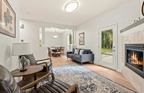 3100 SF 2 en suites, dedicated theatre-game room - Photo 2