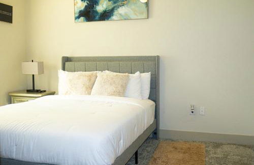 New! The Vibe Med Center Apartments - Central Houston - Photo 18