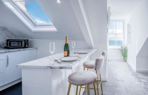 The Penthouse - Luxury 1 Bed - Panorama - Tenby - Photo 8