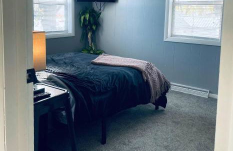 1 BR Cozy Apartment with Fire Pit Short walk to town - Foto 24