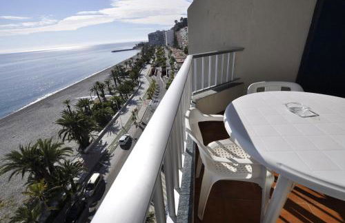 Apartamentos Tao - Photo 8