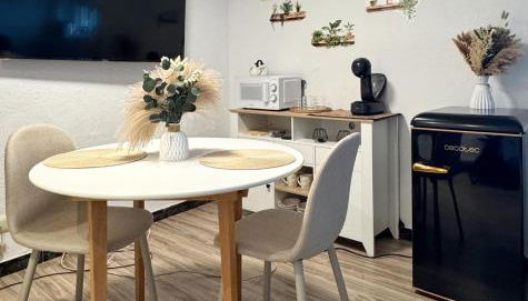 Apartamento independiente con piscina - Foto 2