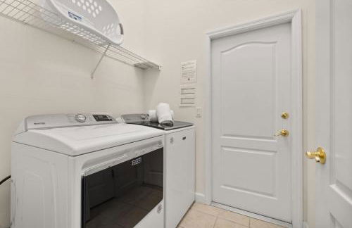 Peaceful yet perfect location, private pool home - Foto 21