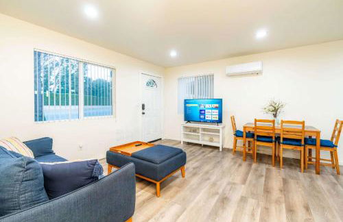 Cozy Glendora Home Walk to Route66 Near Disneyland - Foto 2