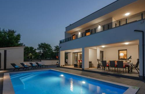 Villa Anna Barbariga, NEW 2022 luxurious villa with private pool! - Photo 5