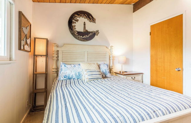 Totally Beachin' Getaway by Avantstay Waterfront - Foto 27