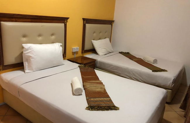 Capital O 91107 Pd Tiara By Delima Suite - Photo 9