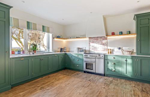 Far Heath House with Hot Tub - Foto 8