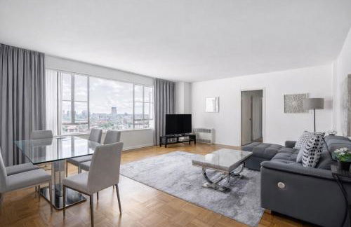 Spacious 2 Bedroom 2 Bathroom Unit Great Location - Foto 1