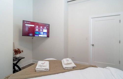 Chicago 2BR Suite Perfect for Convention and Business Trips Near McCormick Place, Arena, Soldier Field and Grant Park - Foto 18