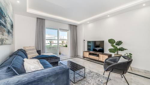 New and Modern Apartment in the heart of Puerto Banús - Photo 3