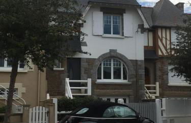 Maison *** 400m plage du sillon et thermes marins - Photo 2