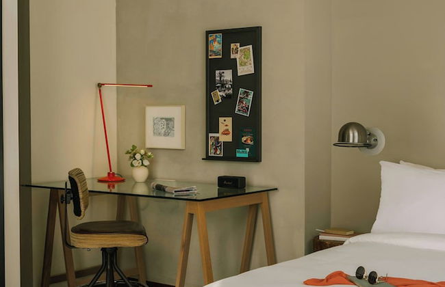 Chambers Hotel Central Park South, Sonder by Marriott Bonvoy - Photo 28