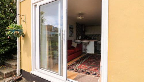 Garden View - Photo 2