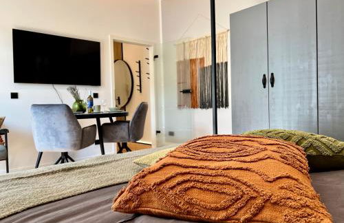 EDLER WOHNRAUM Luxuriöses Studio im Zentrum mit Balkon, Kaffeevollautomat, Klima & Parkplatz - Foto 18