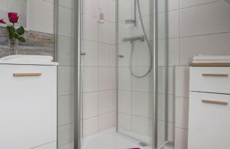 Ferienwohnung Haus zum Seehund mit Pool, Garten und Tischtennisplatte - Foto 45