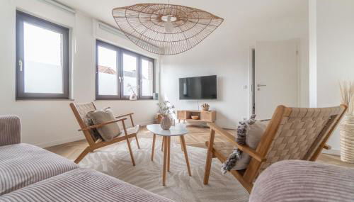 NICE & CALM - Wohlfühl-Wohnung in Stadtnähe für Familien oder Freunde - Foto 2